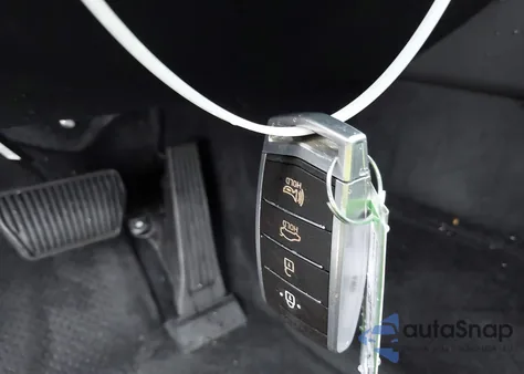 2019 Genesis G90 3.3T Premium from USA, damaged, VIN KMTF34JA5KU058697